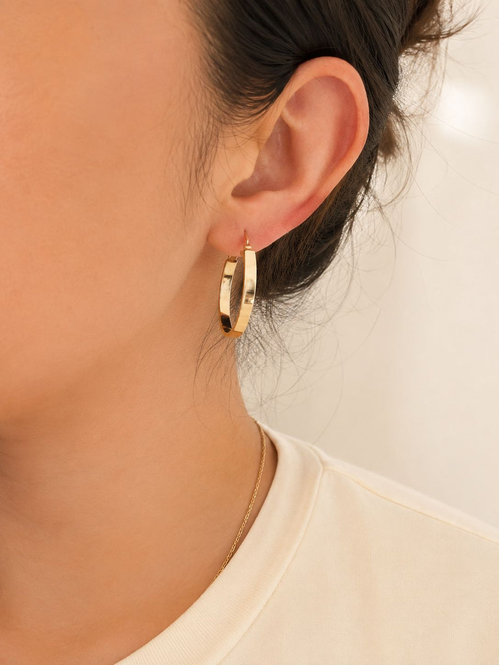 Arracadas Lisas en oro real 14 k