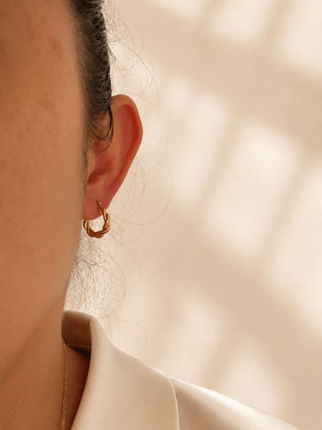Arracadas trenzadas en oro real 14k