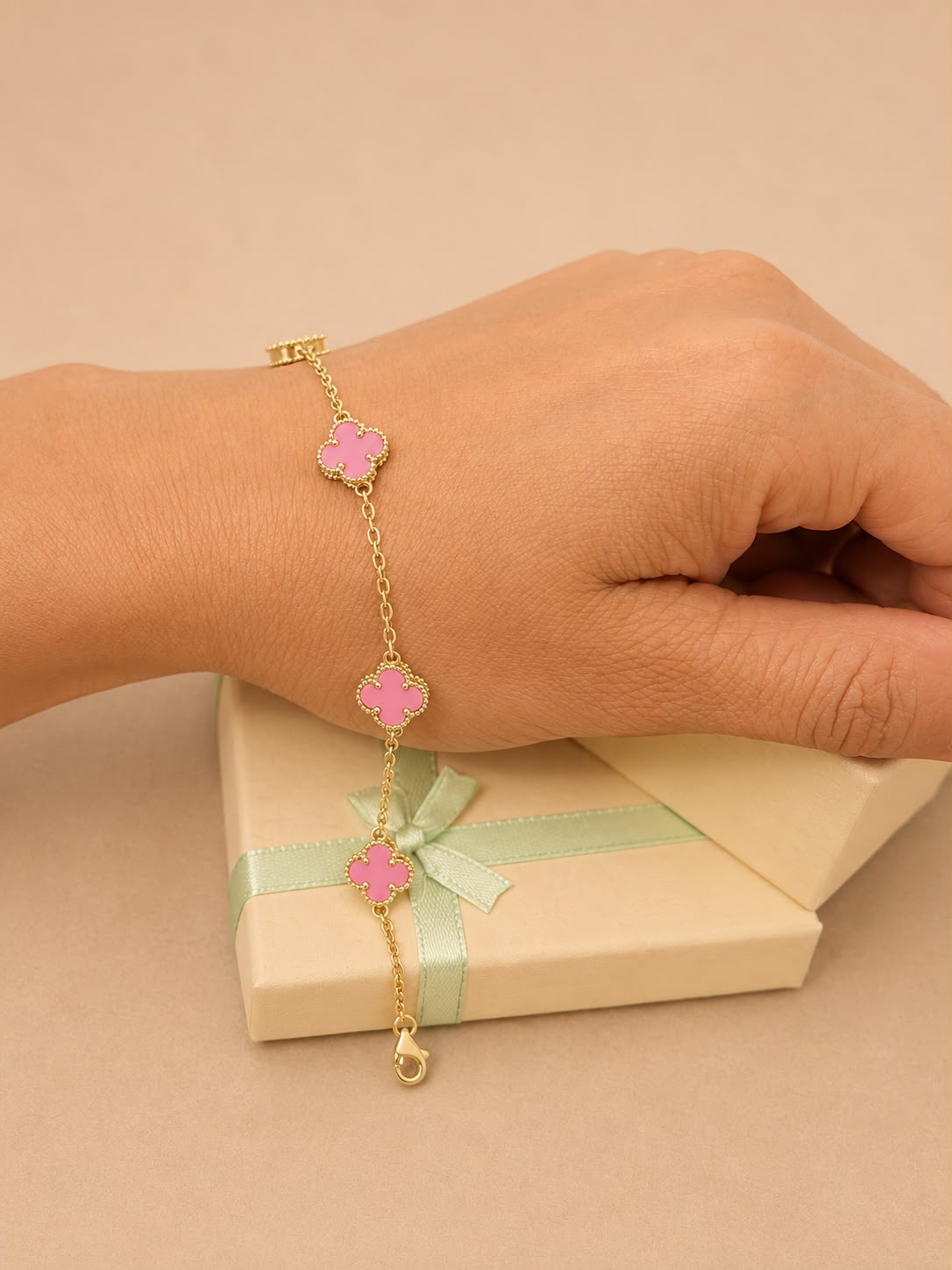 Esclava tipo trébol color rosa oro real 14k