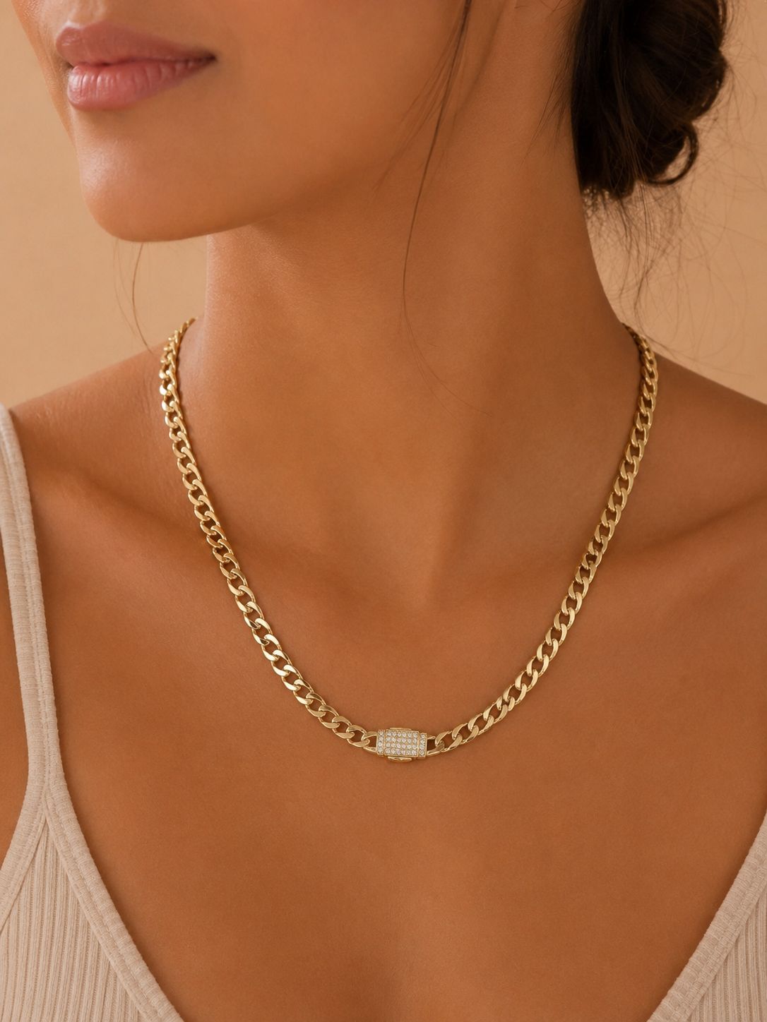 Cadena tipo monaco en oro real 14 k