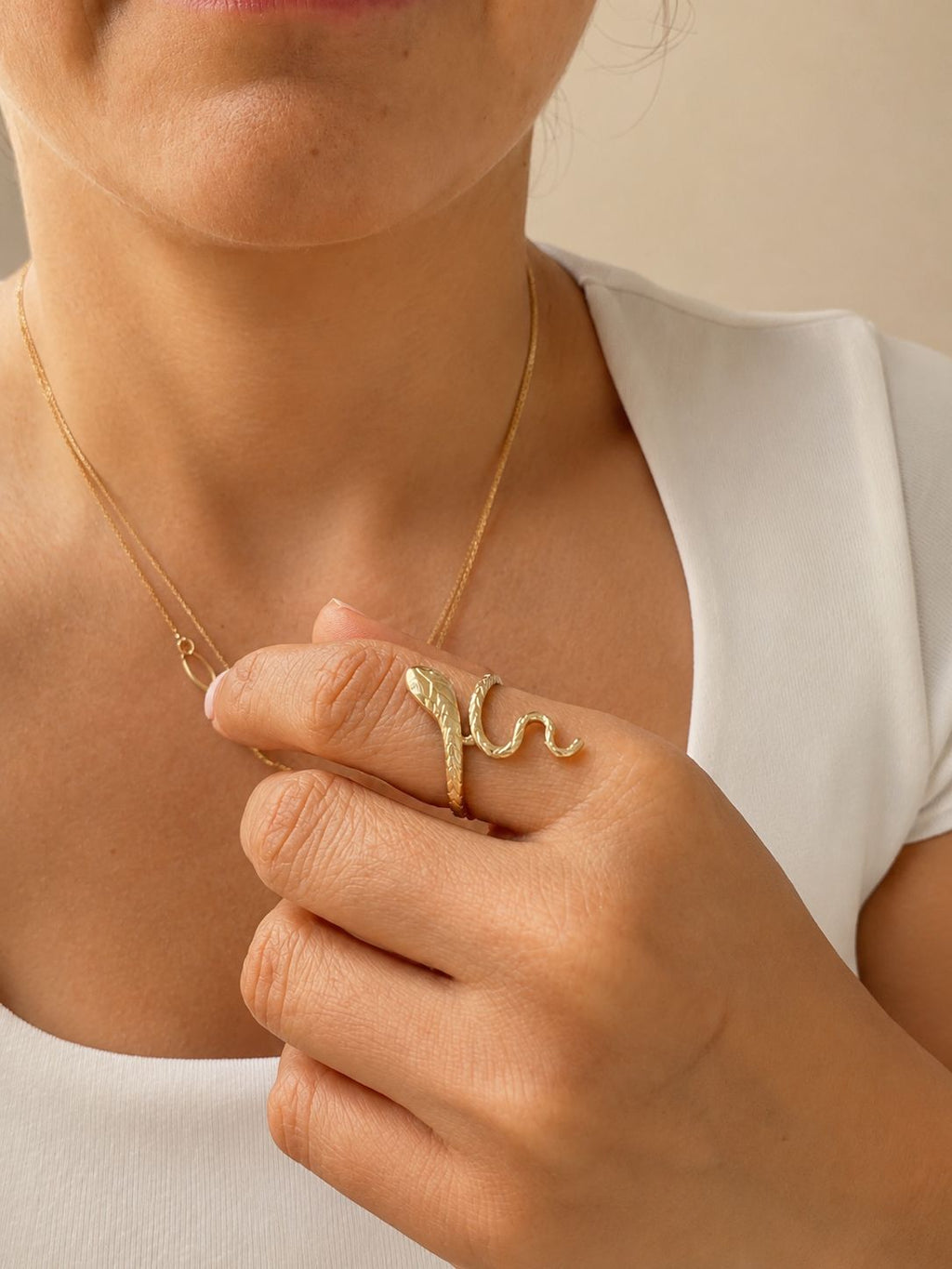 Aniilo de serpiente en oro real 14 k