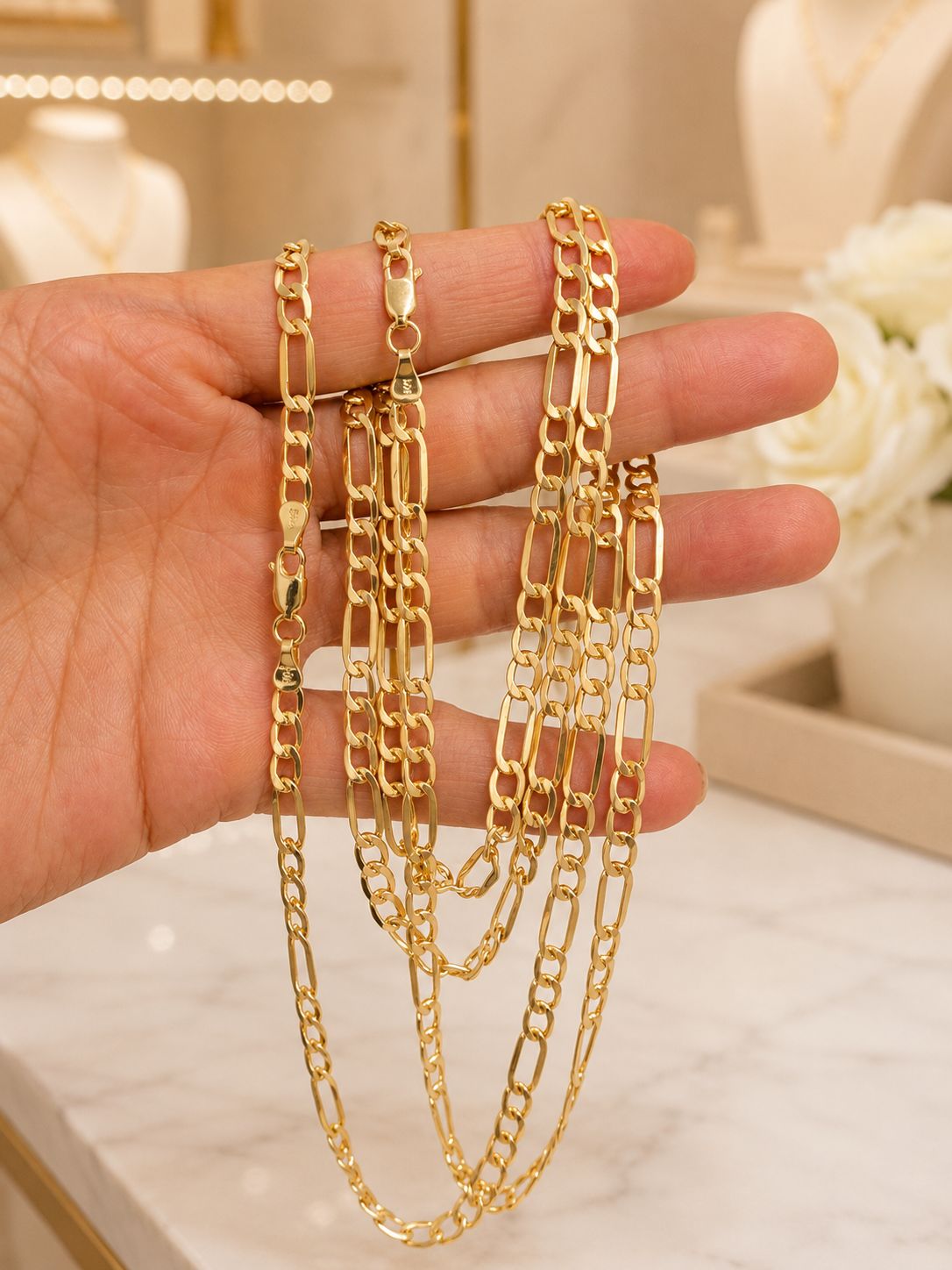 Cadena tipo fígaro en oro real 14 k