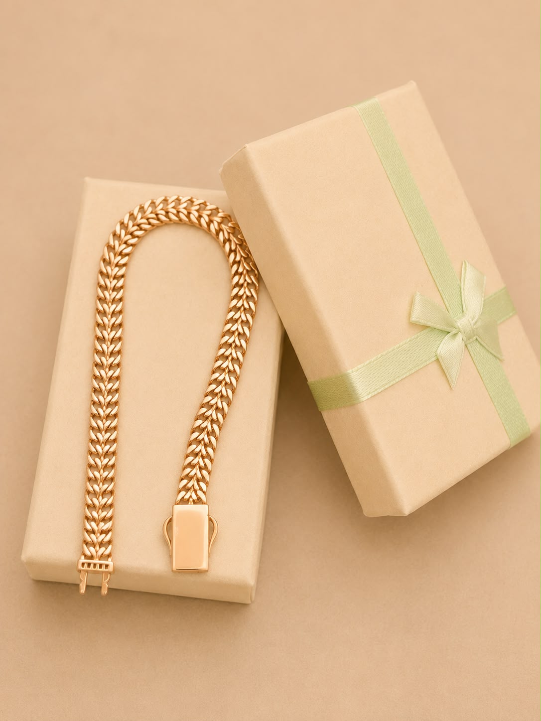 Eclava estilo petatillo en oro real 14k
