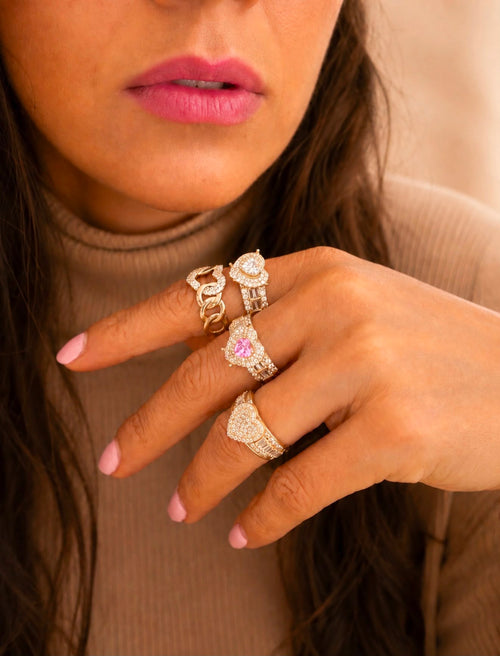 Anillo  corazón trenzado en oro real 14k